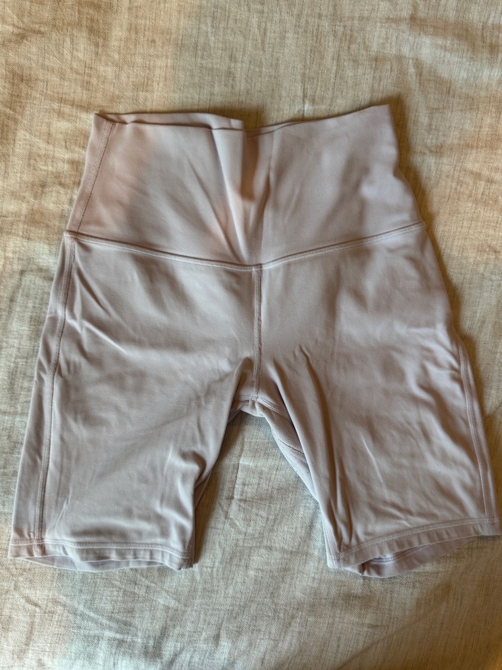 Lululemon Align High-Rise Bike Shorts | Light Lavender